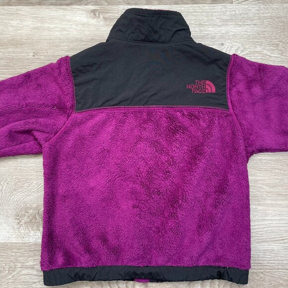 Girls North Face Sweater Size XXS (5) - Picture 4 of 12